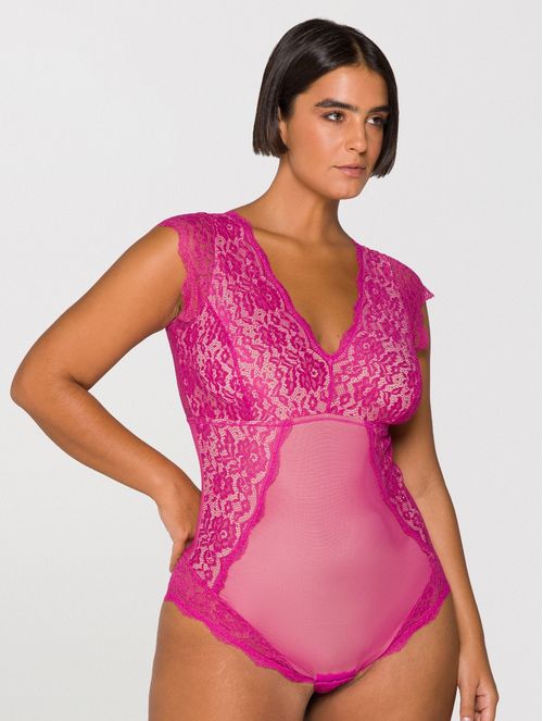 Body sem Bojo em Renda Plus