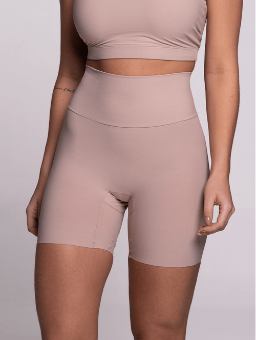 Short em Pala Alta em Corte Eletrônico Nude Free
