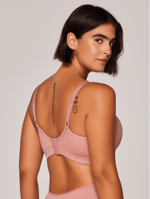 Sutiã Básico Meia Taça em Microfibra Plus